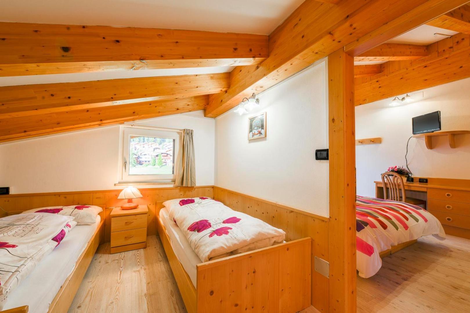 Chalet Pineta Relax Location Canazei Dış mekan fotoğraf